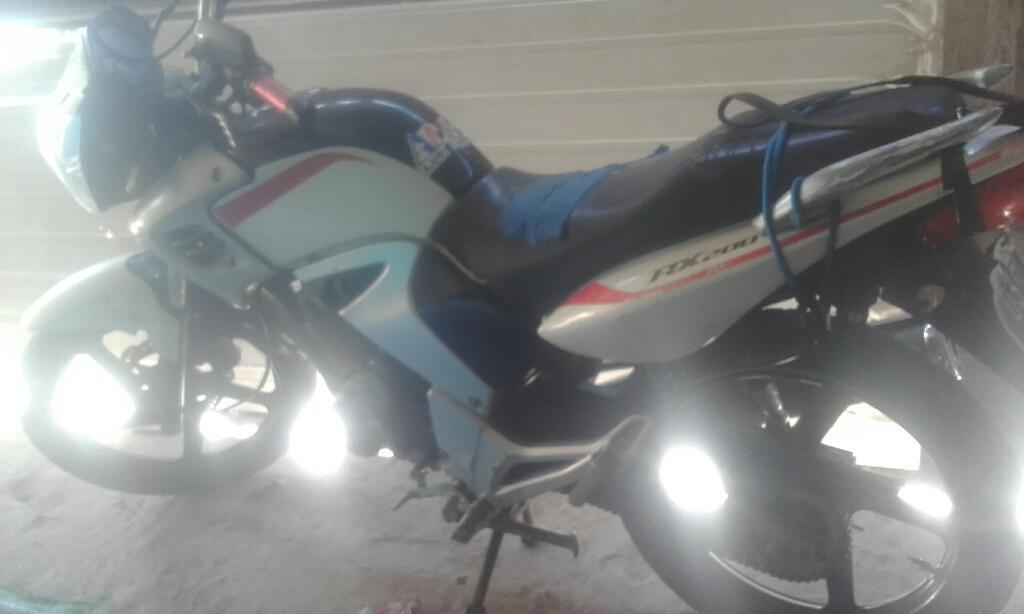 Vendo Una Moto Zanella 200 X 11000 Todo