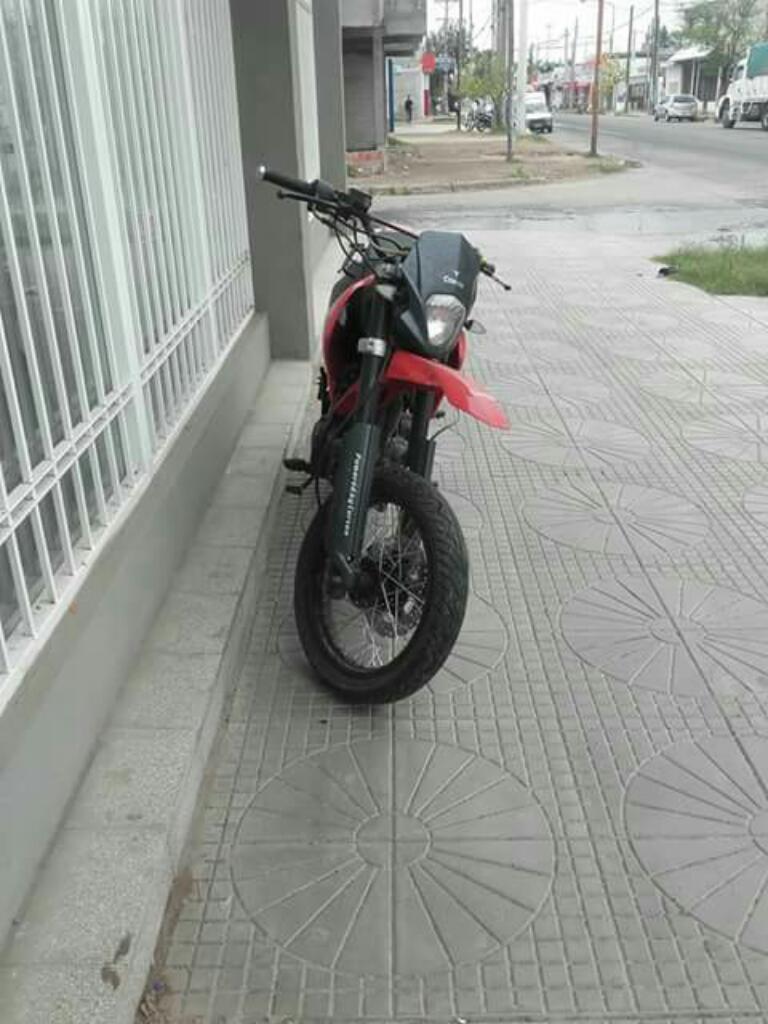 Vendo Moto Corven Triax 200cc