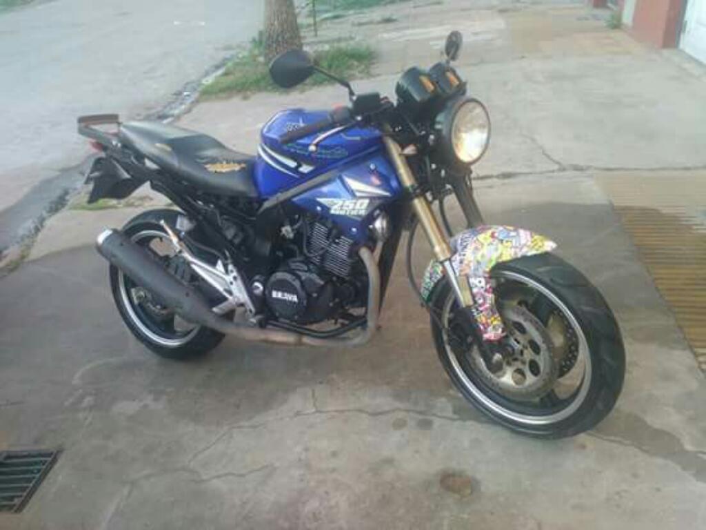 Vendo Brava 250