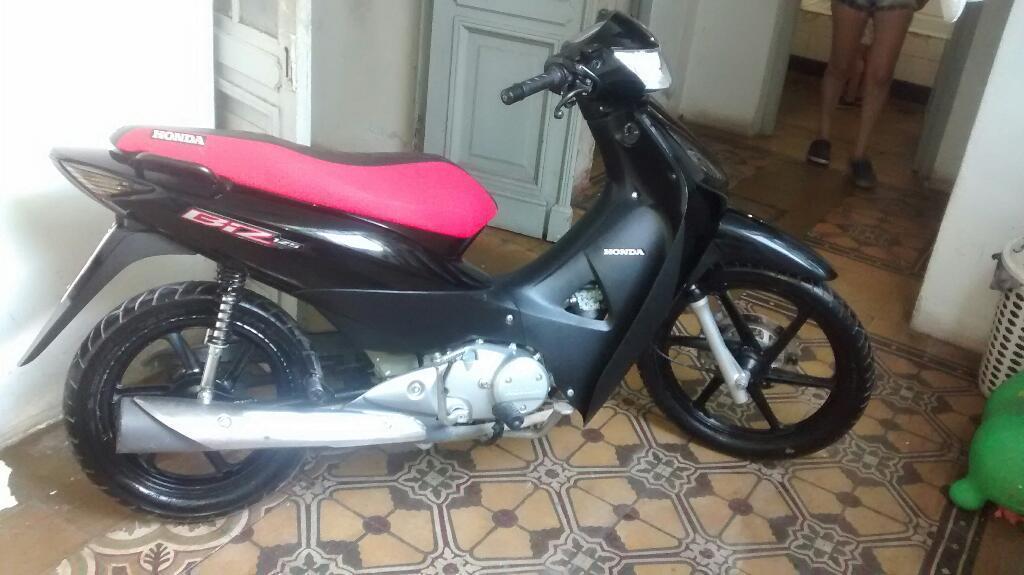 25mil... Vendo Urgente Modelo 2016