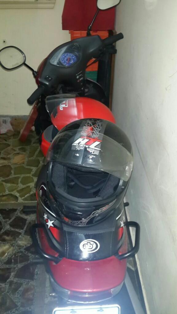 Moto con Papeles Al Dia Lista para Trasp