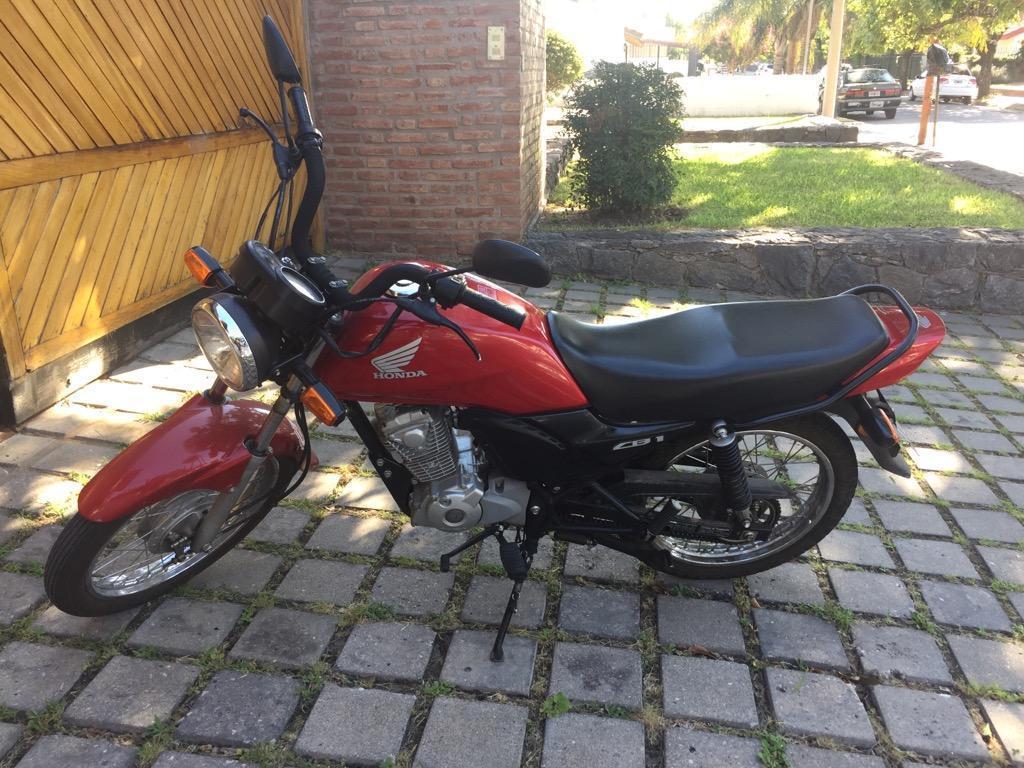 Moto Honda Cb1 negociable