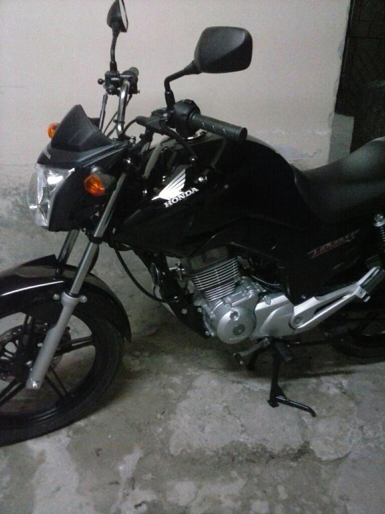 Vendo Cg Titan 150 Mod.2015