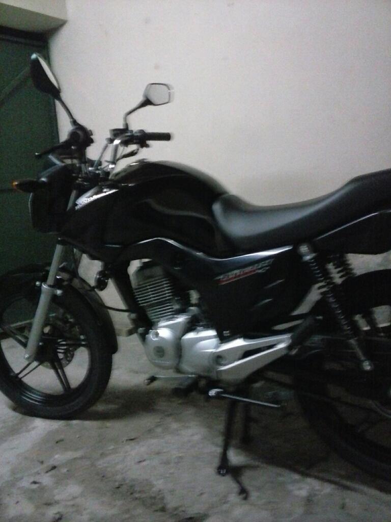 Vendo Cg Titan 150 Mod.2015