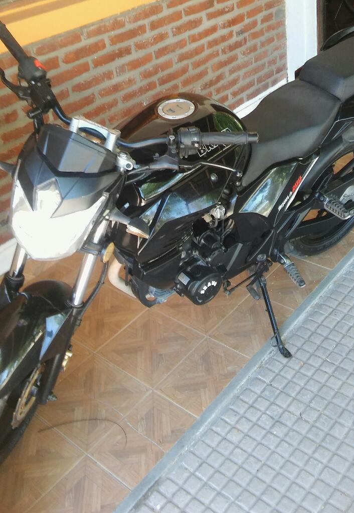 Vendo Brava 200. Mod 2014. Impecable!