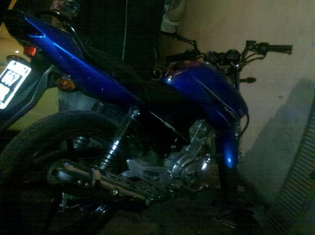 vendo o permuto yamaha ybr 125