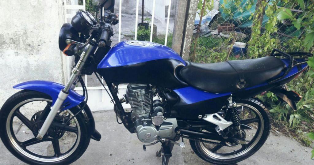 VENDO ZANELLA RX 150cc MOD. 2011 $15.000 negociable