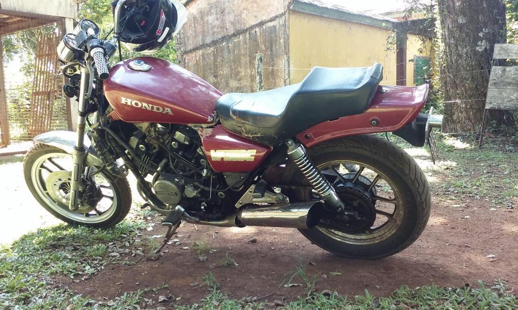 Honda Vf500