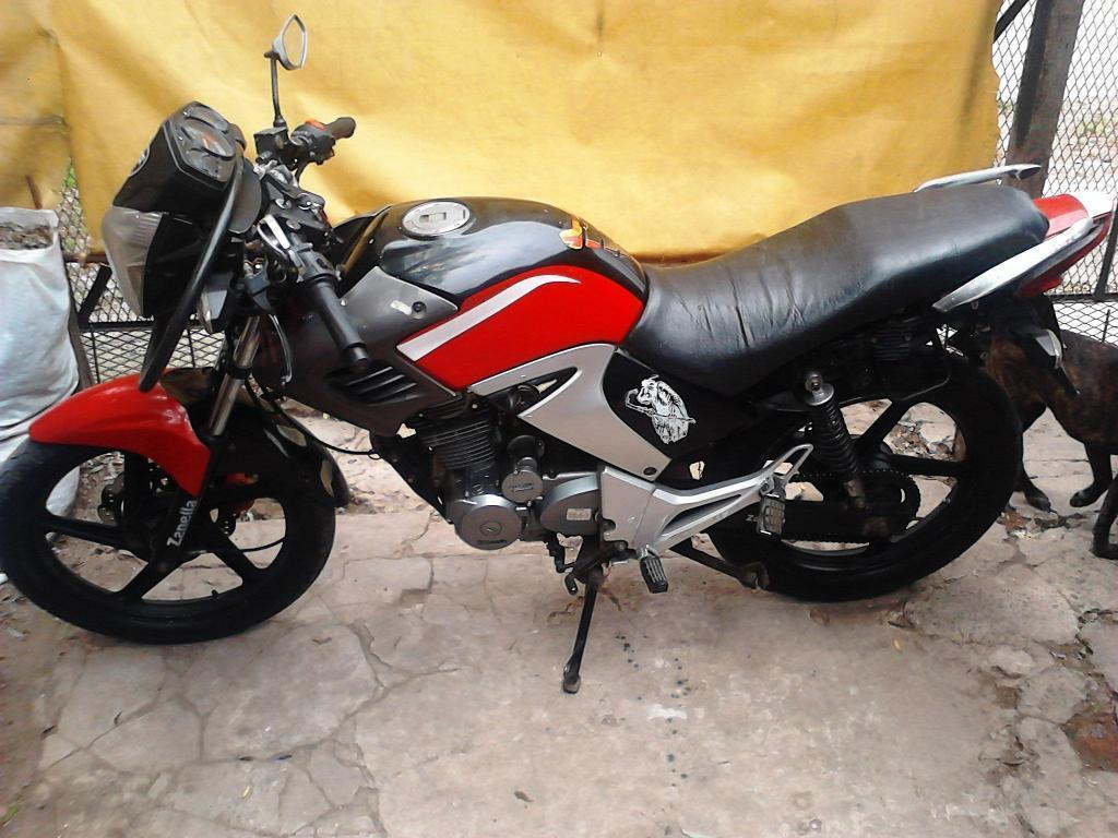 vendo zanella rx200 mod 2011 soy titular