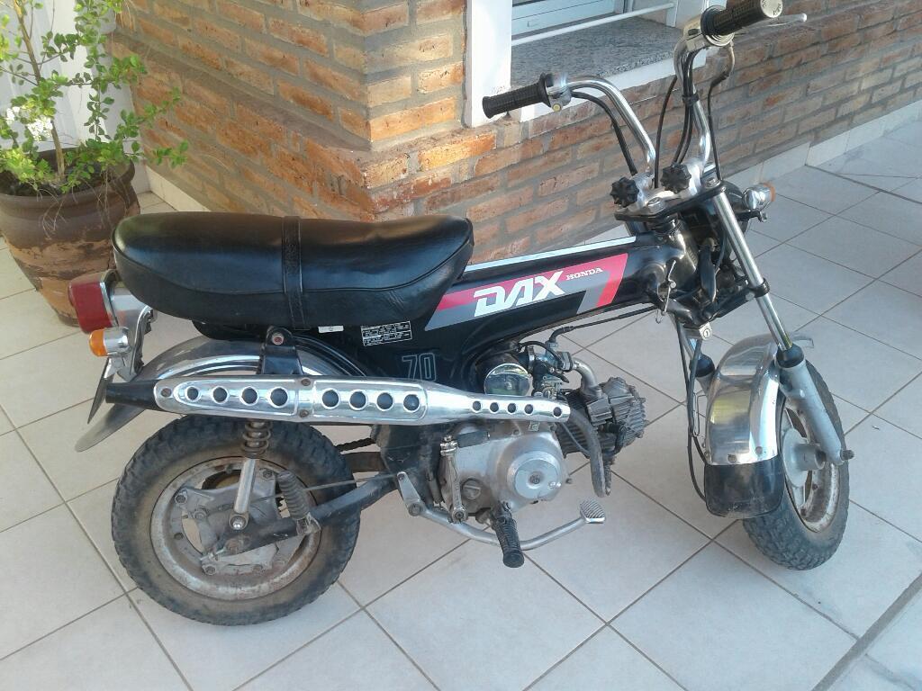 Honda Dax 70