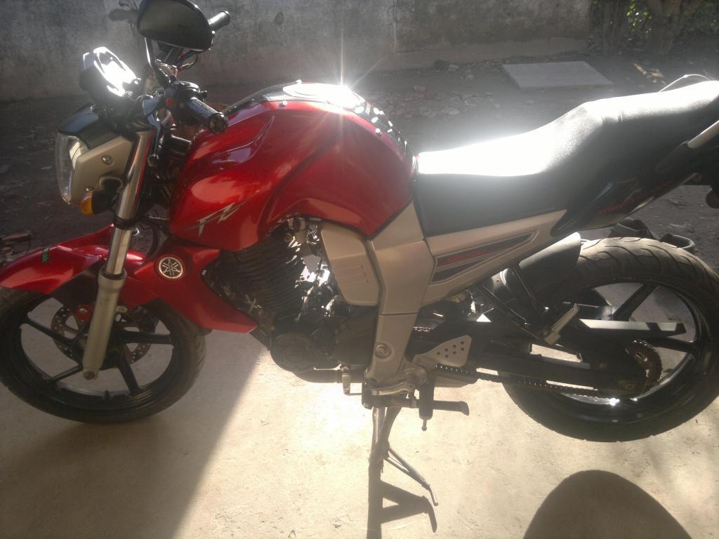 vendo yamaha fz 2011