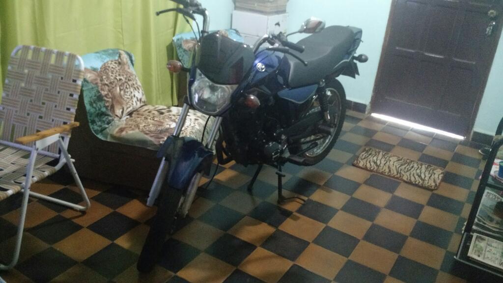 Vendo Permuto Motomel 18mil