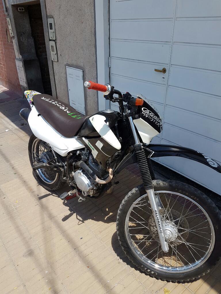 Vendo O Permuto..!! Recibo Moto Chica