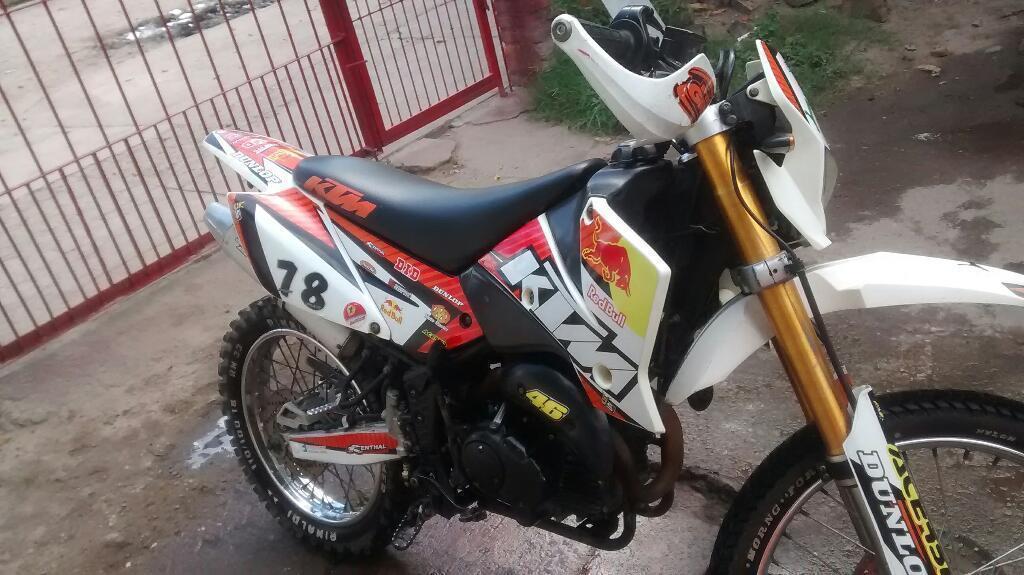 25 Mil en Mano