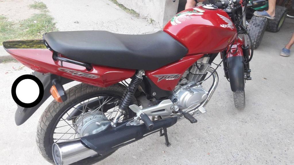 Honda Cg 150. Modelo2011. Titulo y 08