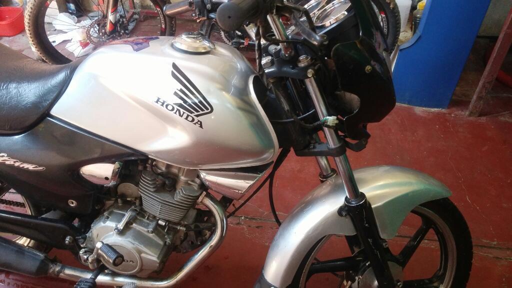 Vendo Honda Storm 2007