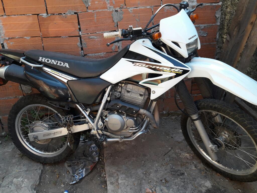 Honda Tornado 250