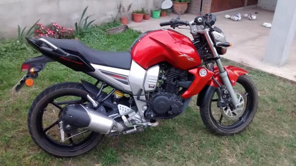 Vendo Yamaha FZ
