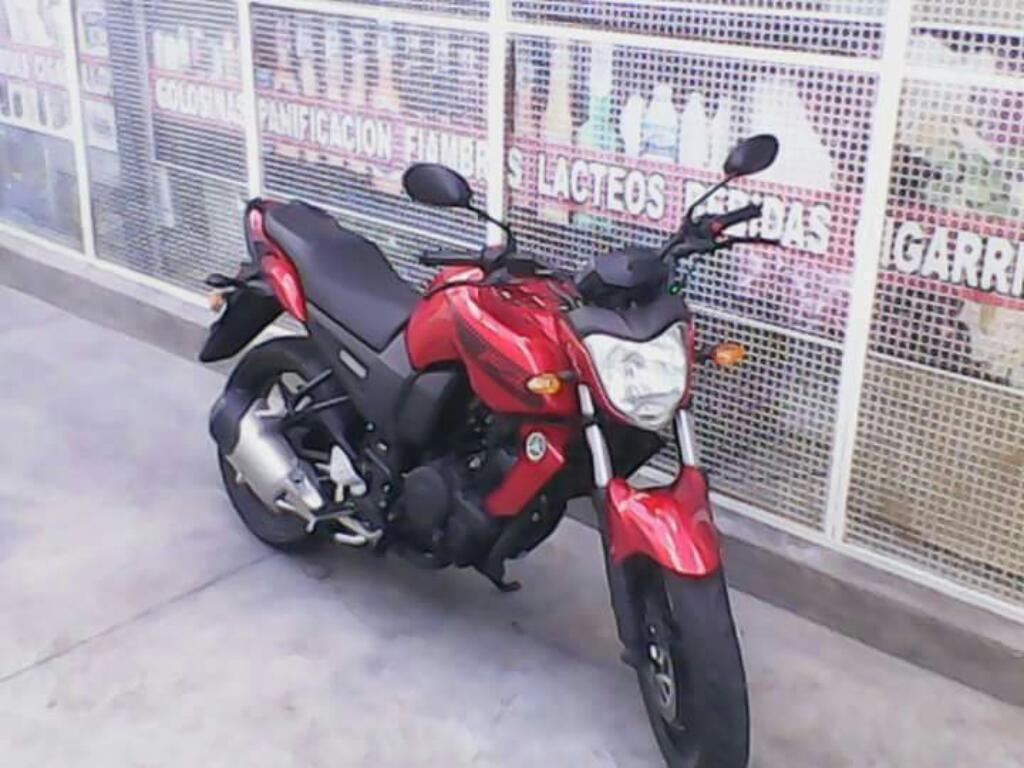 Vendo Yamaha 2015
