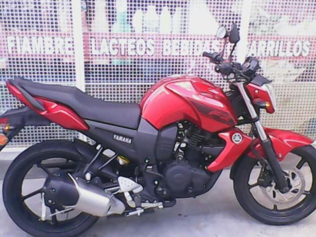 Vendo Yamaha 2015