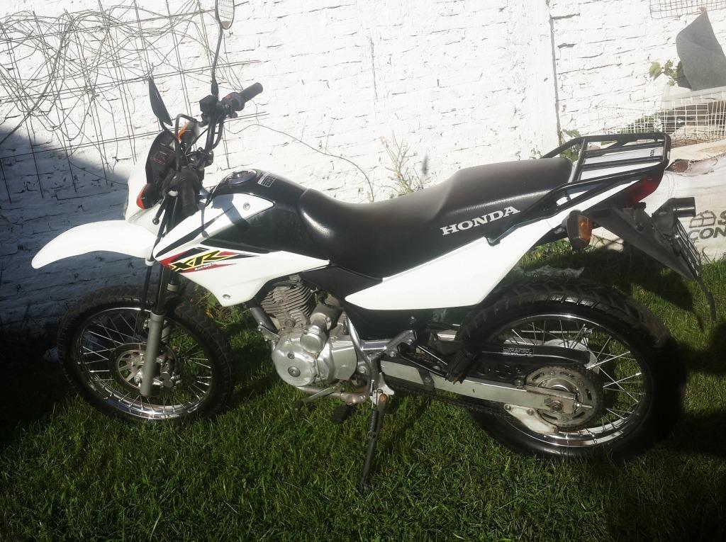 Honda XR125L excelente estado, poco uso!