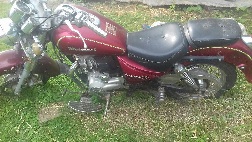 Vendo Motomel Custon