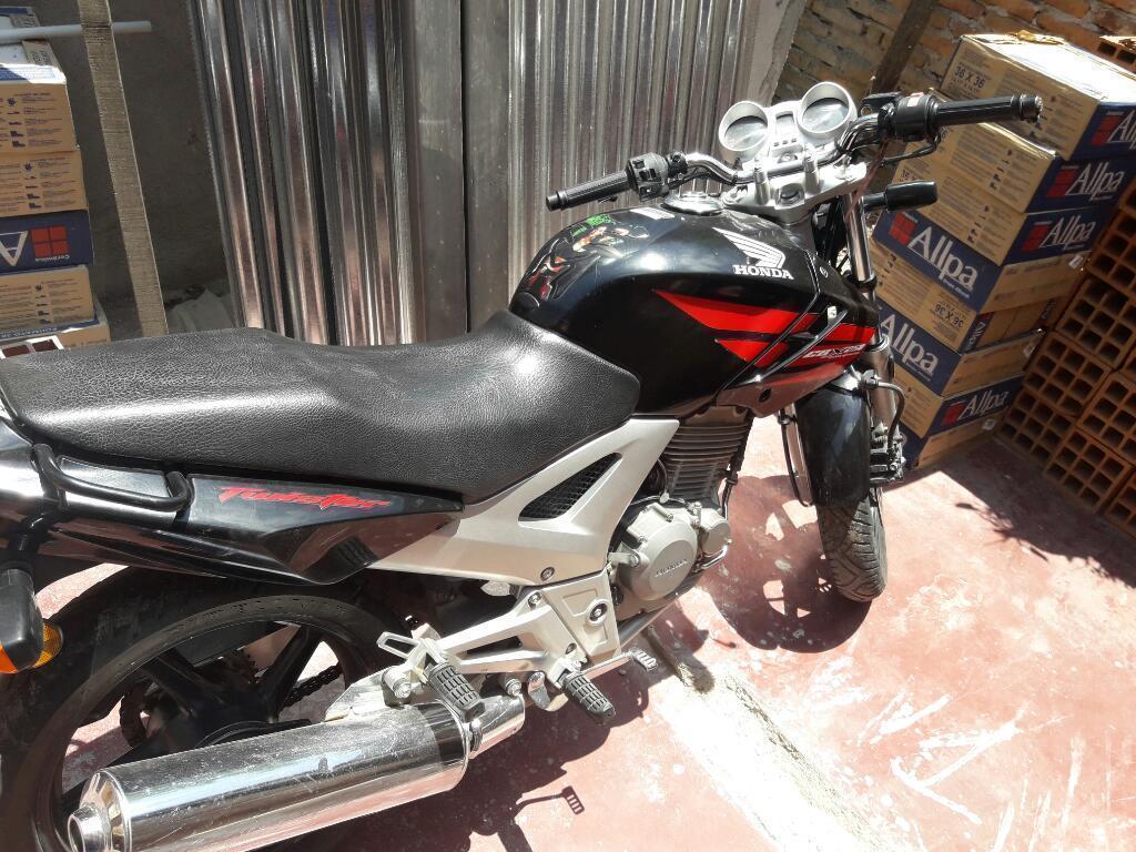 Vendo.honda Twister