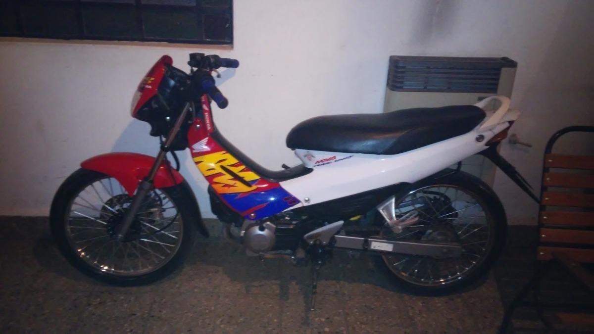 Honda Nova Joya Tailandesa
