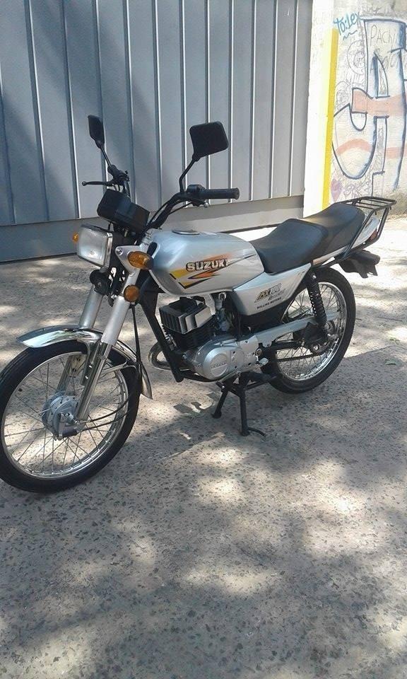 Suzuki Ax 100 Impecable