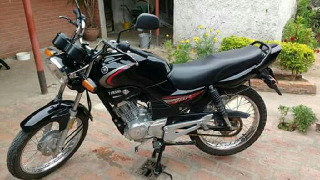 Vendo yamaha ybr 2012 como nueva