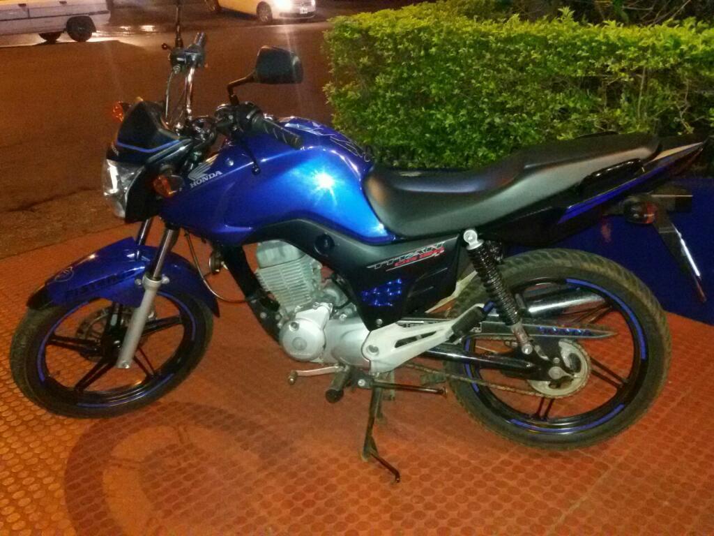 Vendo Honda Cg 150 Titan 2016