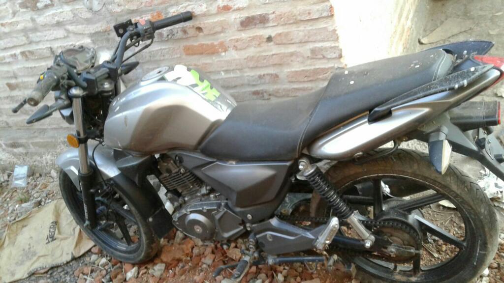 Vendo Hermosa Moto Anda 10 Puntos