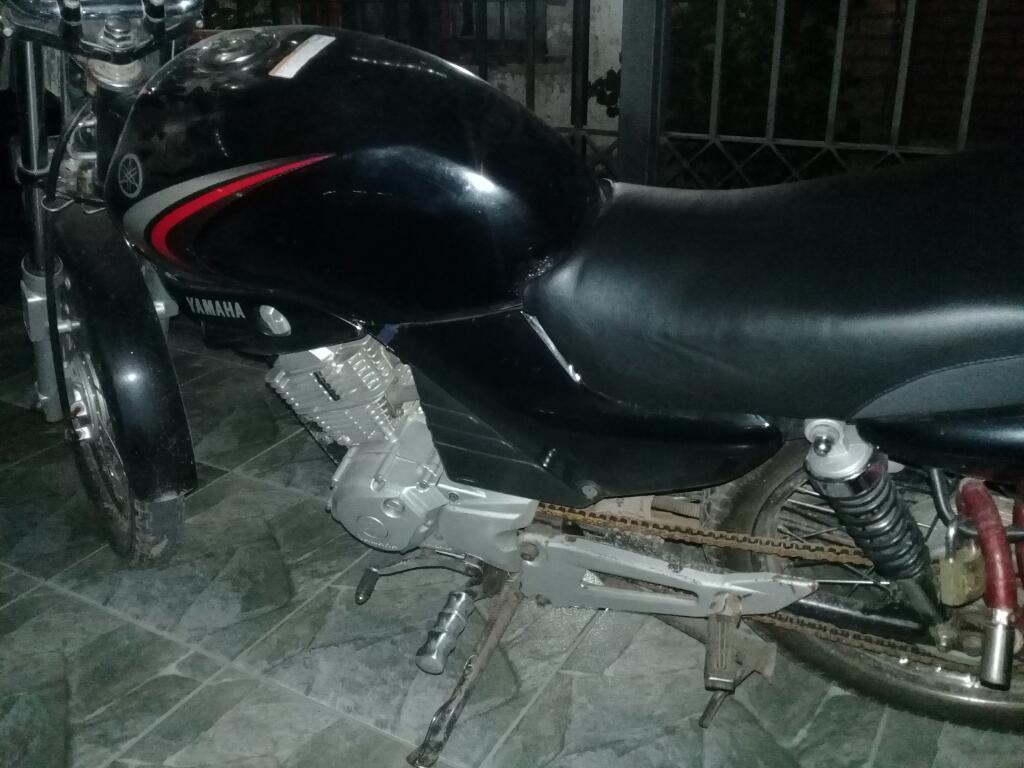 Vendo O Permuto Ybr 125 Modelo 2012