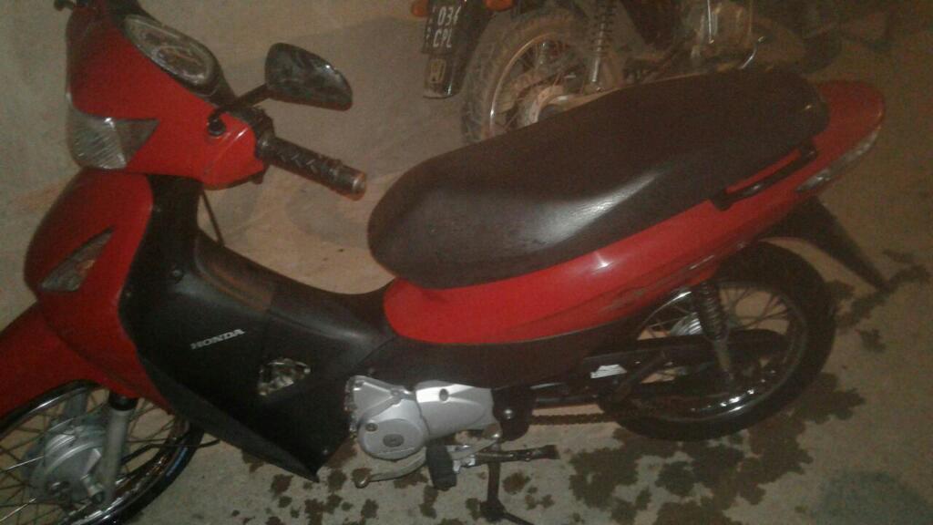 Vendo Honda Biz 2013