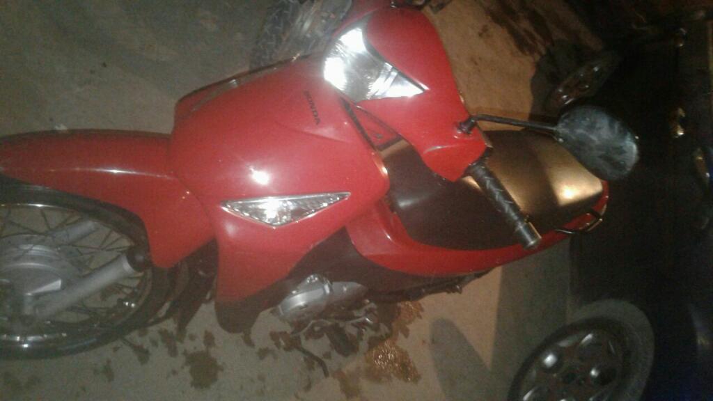 Vendo Honda Biz 2013