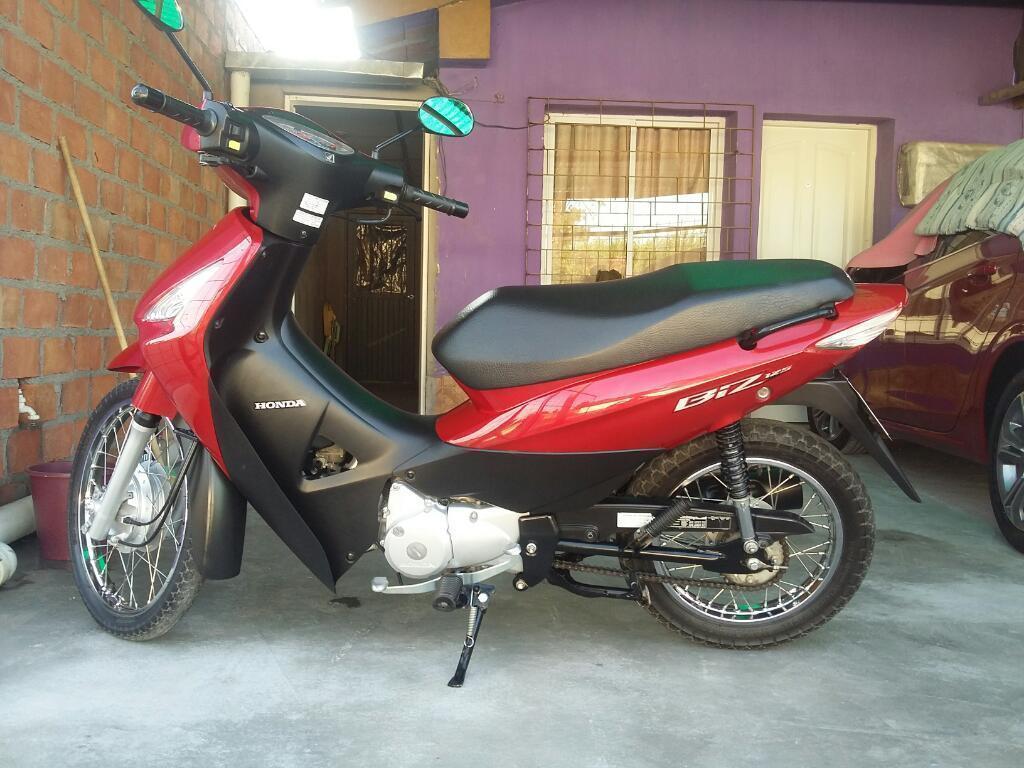 Vendo hoy honda biz 125cc con 6mil km impecable unica dueña!!!