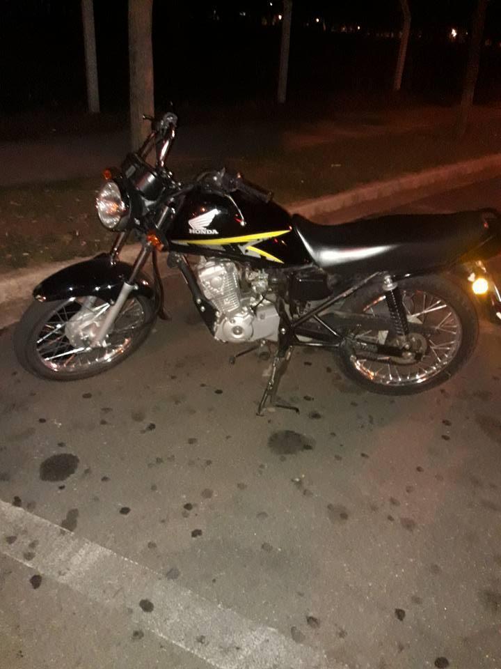 vendo moto honda cb1