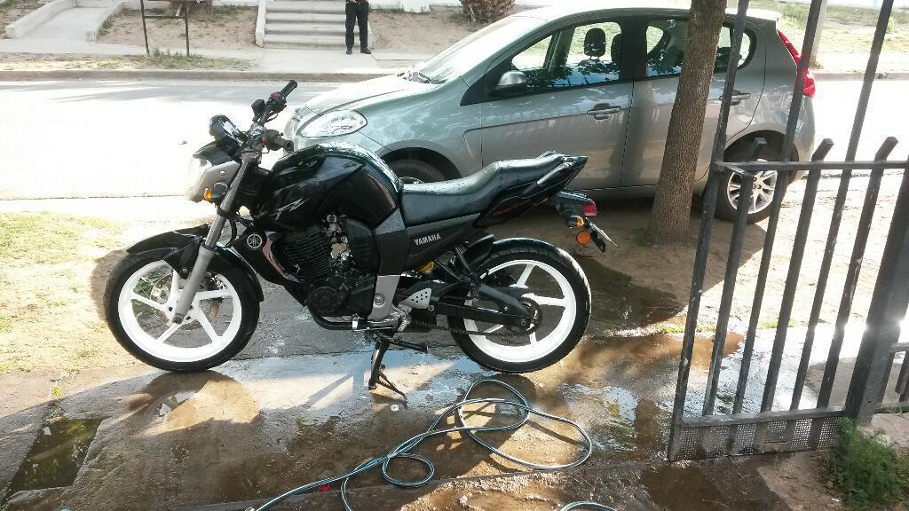 Vendo Yamaha Fz 2011 O Cambio por Auto