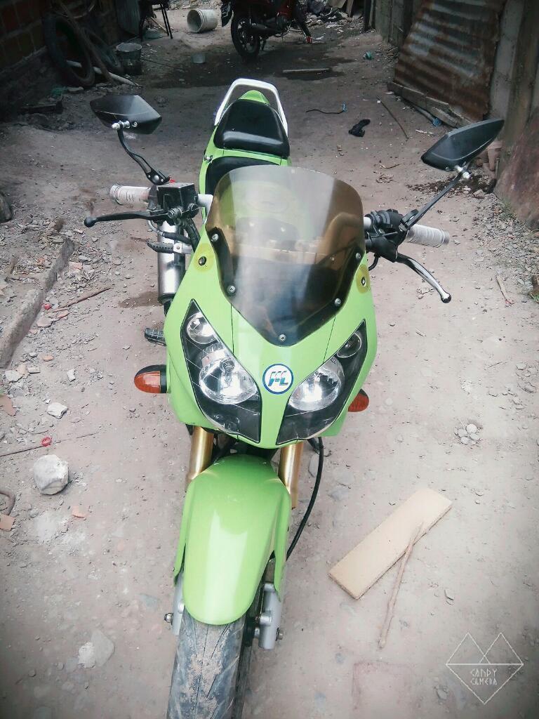 Vendo Moto