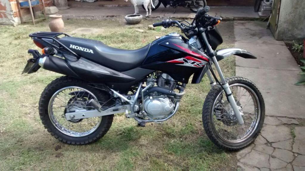 Dueña Vende XR125 Modelo 2013 8800km