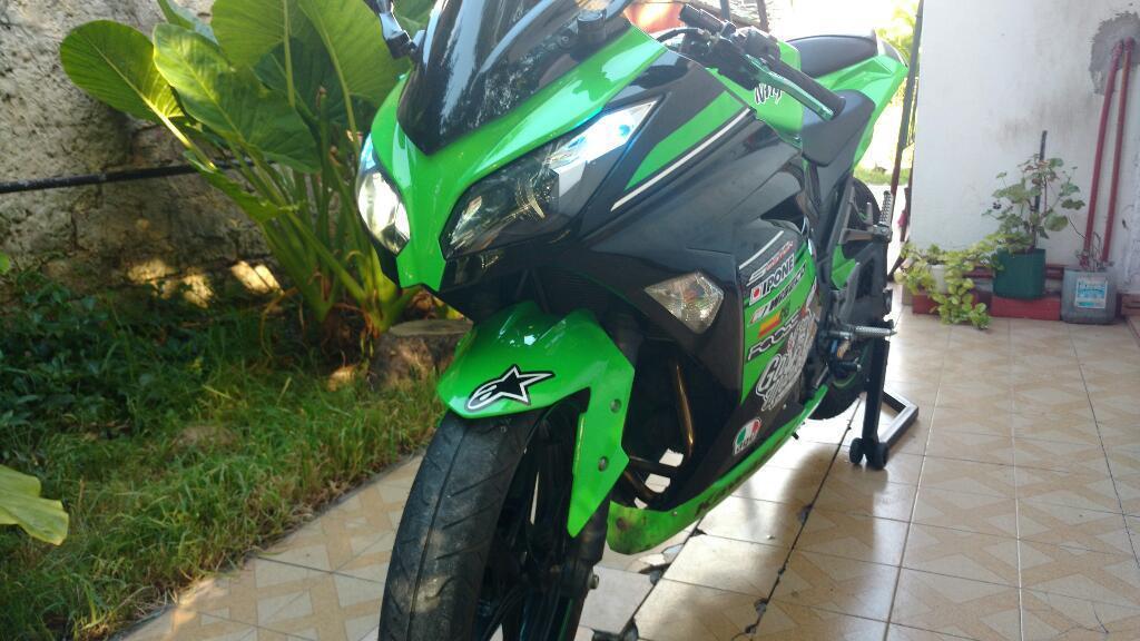 Kawasaki Ninja 300