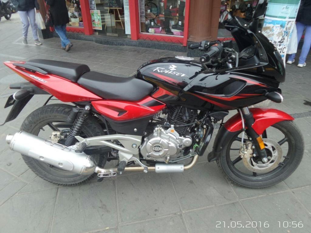 Vendo Bajaj Rouser 220F 2016