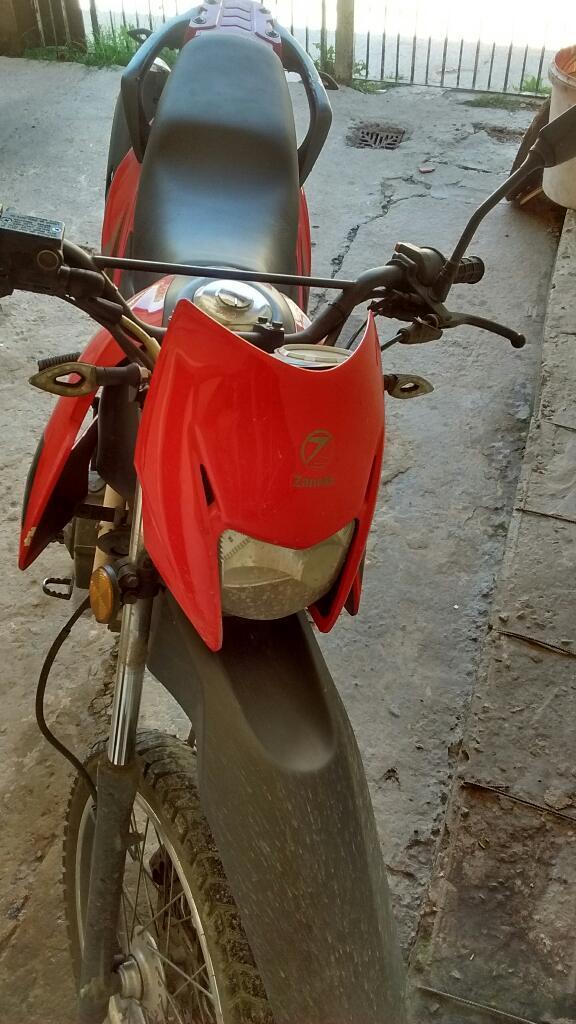 Vendo Zanella Zr 200 Modelo 2015