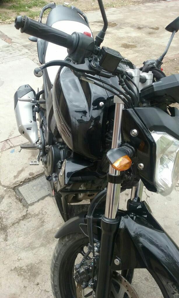 Moto Yamaha Fz16 2013