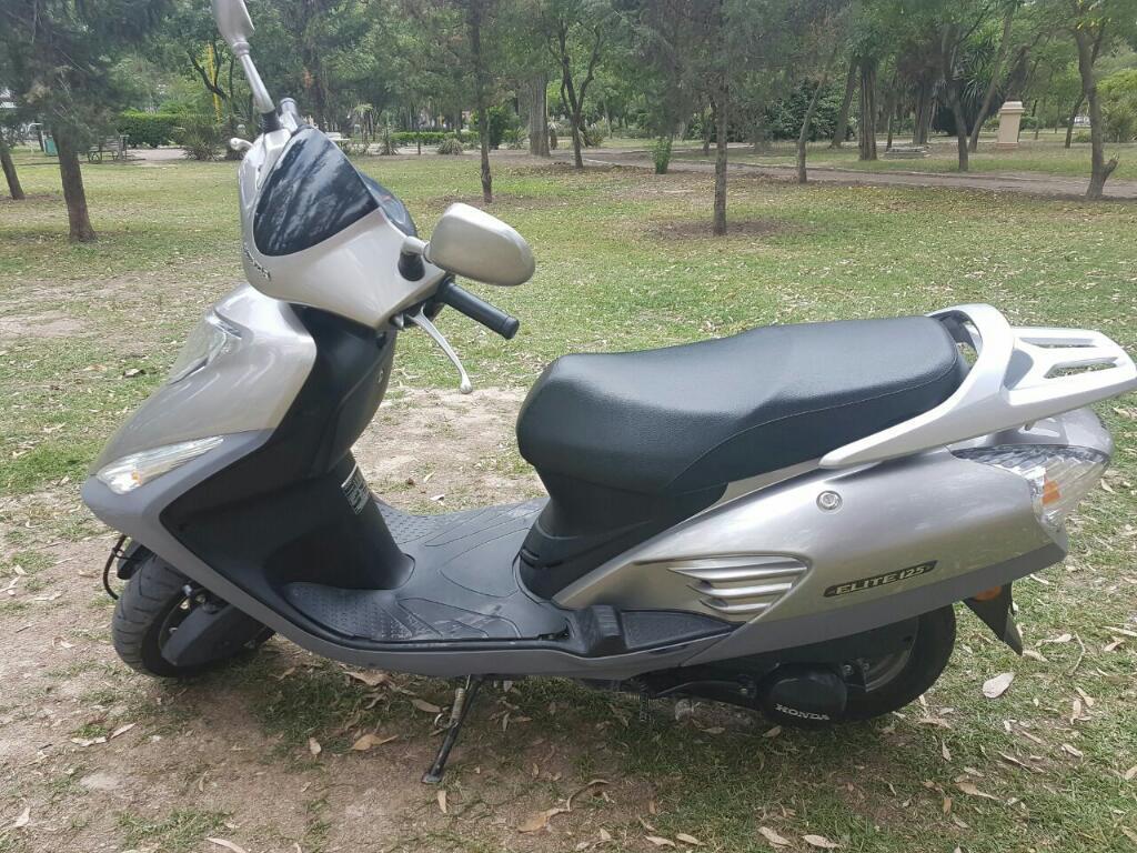 Vendo Honda Elite 125 Mod 2009