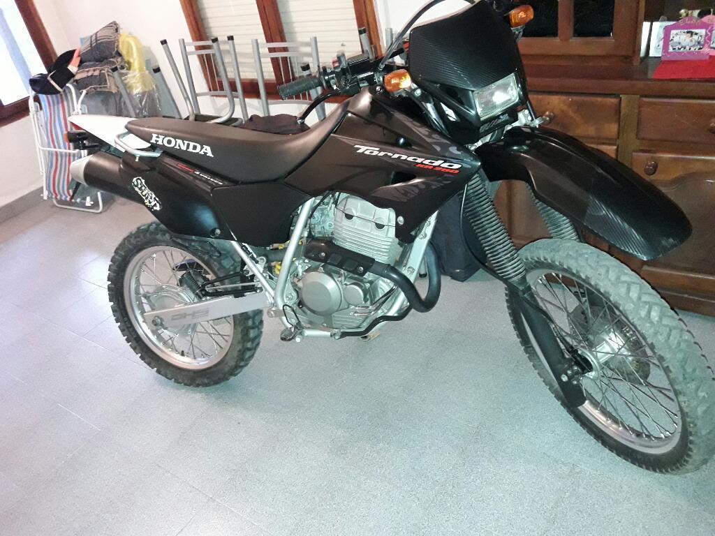 Vendo Honda Torndo Modelo 2012