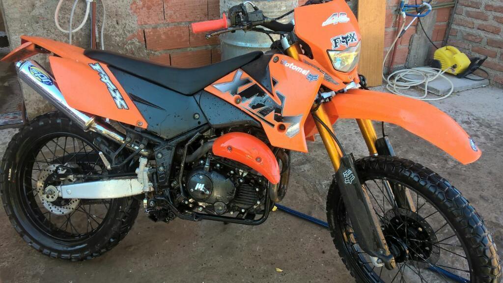 Vendo O Permuto Xmm 250