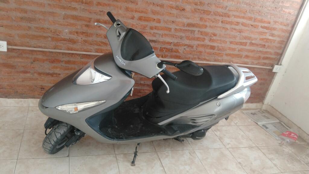 Vendo Honda Elite