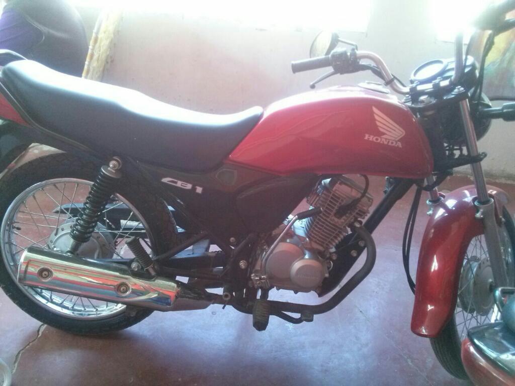 Vendo Moto Honda Modelo 2013