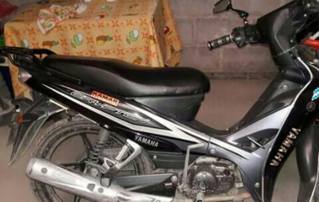 Vendo yamaha 110 modelo 2013